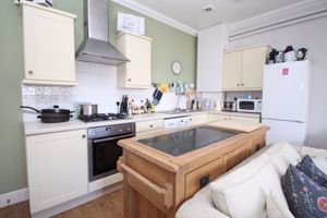 Kitchen- click for photo gallery